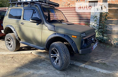 Внедорожник / Кроссовер ВАЗ 21214 / 4x4 2007 в 