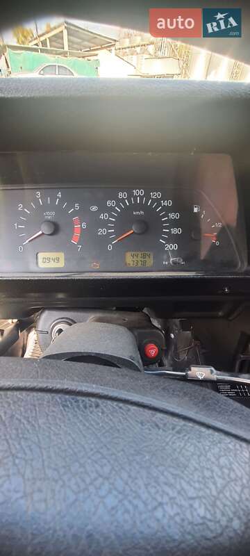 Внедорожник / Кроссовер ВАЗ / Lada 21214 / 4x4 2011 в Днепре