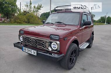 Позашляховик / Кросовер ВАЗ / Lada 21214 / 4x4 2013 в Жмеринці