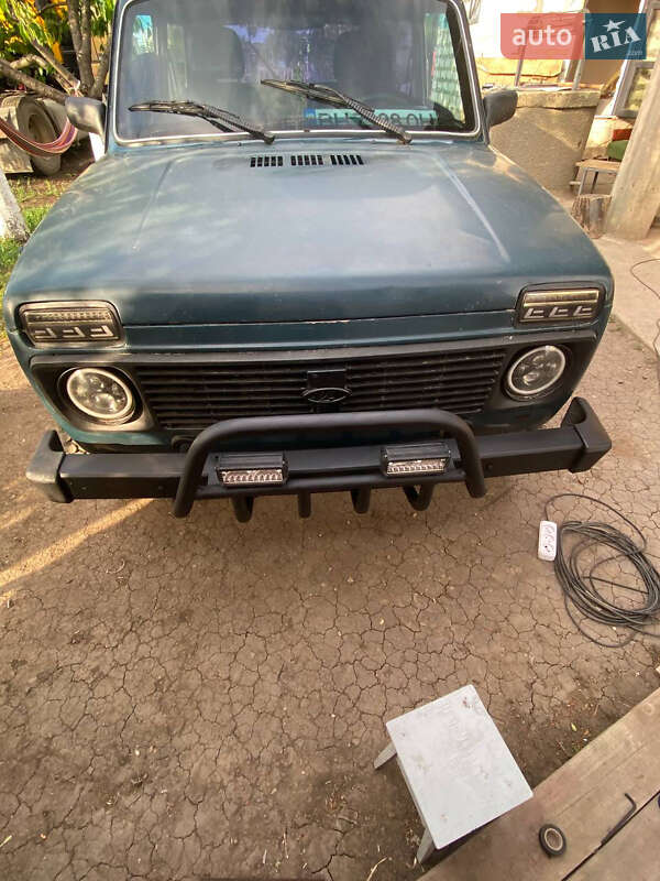 Хэтчбек ВАЗ / Lada 21214 / 4x4 2005 в Беляевке