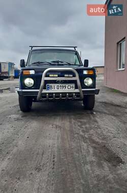 Внедорожник / Кроссовер ВАЗ / Lada 21214 / 4x4 2009 в Шишаки