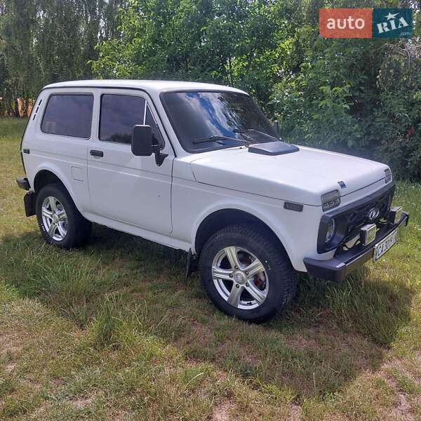 Внедорожник / Кроссовер ВАЗ / Lada 21214 / 4x4 1996 в Черкассах фото 6 Внедорожник / Кроссовер ВАЗ / Lada 21214 / 4x4 1996 в Черкассах