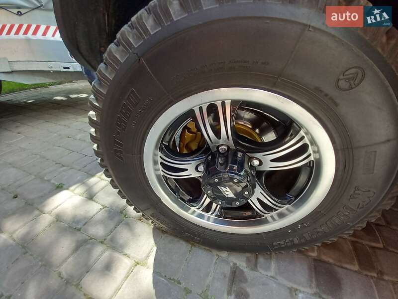 Позашляховик / Кросовер ВАЗ / Lada 21214 / 4x4 2007 в Рівному