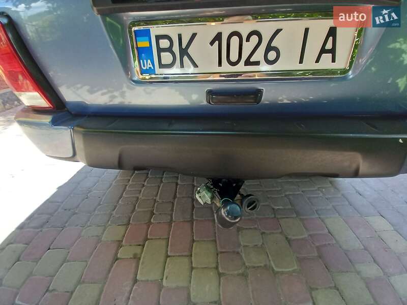 Позашляховик / Кросовер ВАЗ / Lada 21214 / 4x4 2007 в Рівному