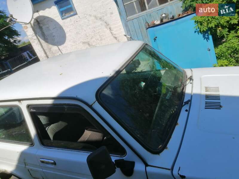 Внедорожник / Кроссовер ВАЗ / Lada 21214 / 4x4 2005 в Балаклее