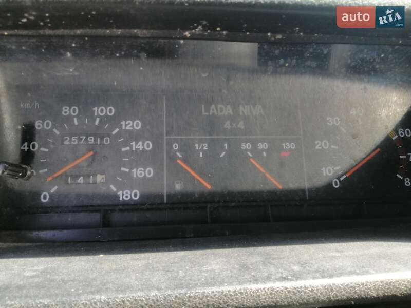 Внедорожник / Кроссовер ВАЗ / Lada 21214 / 4x4 2005 в Балаклее