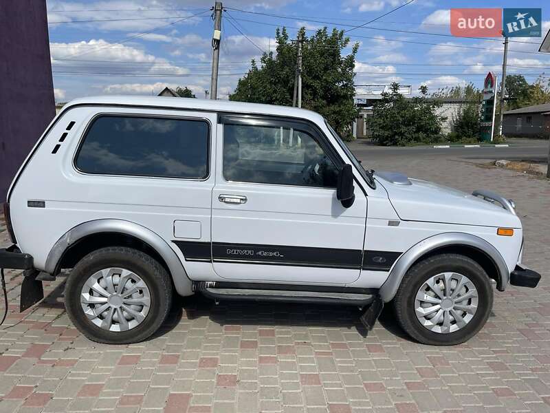 Внедорожник / Кроссовер ВАЗ / Lada 21214 / 4x4 2007 в Любашевке