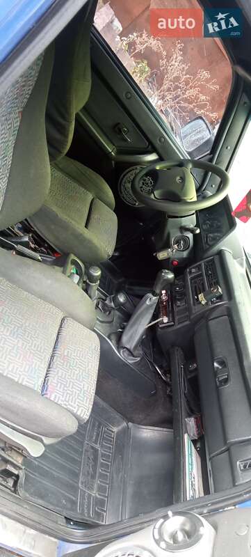 Позашляховик / Кросовер ВАЗ / Lada 21214 / 4x4 2009 в Харкові