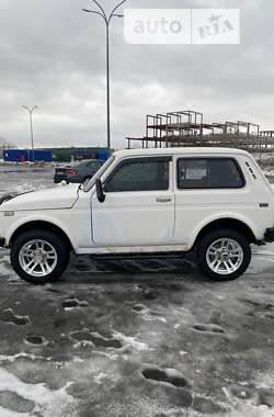 Внедорожник / Кроссовер ВАЗ / Lada 21214 / 4x4 2007 в Киеве