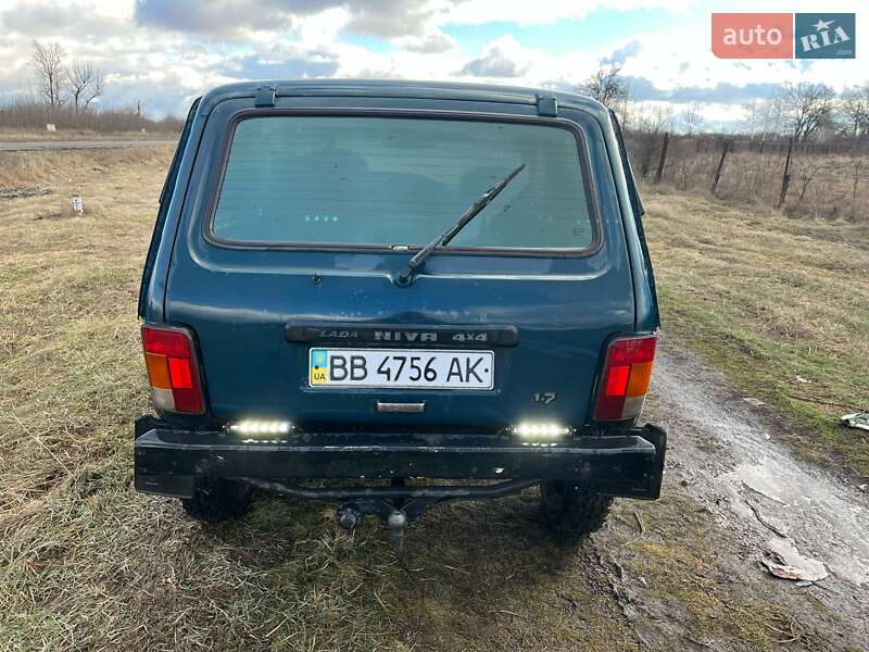 Внедорожник / Кроссовер ВАЗ / Lada 21214 / 4x4 2003 в Чугуеве