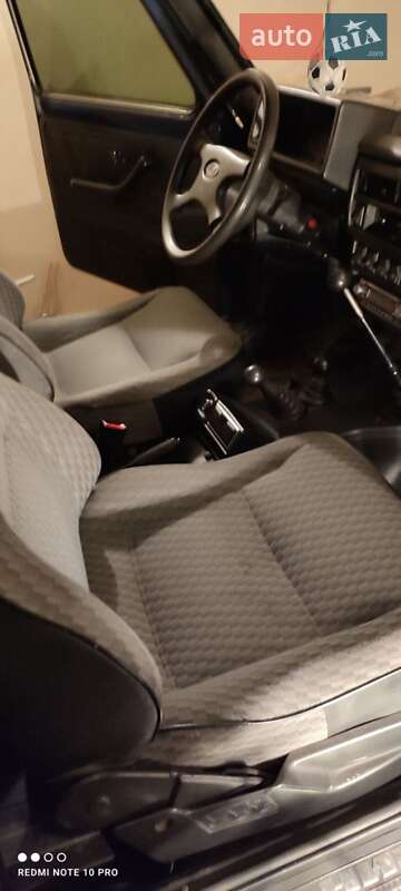 Внедорожник / Кроссовер ВАЗ / Lada 21214 / 4x4 2005 в Киеве