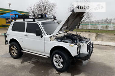 Позашляховик / Кросовер ВАЗ / Lada 21214 / 4x4 2007 в Володарці