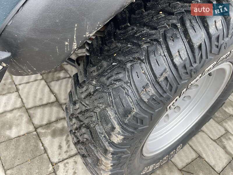 Внедорожник / Кроссовер ВАЗ / Lada 21214 / 4x4 2012 в Владимире