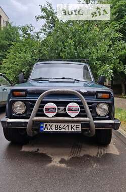 Внедорожник / Кроссовер ВАЗ / Lada 21214 / 4x4 2005 в Харькове