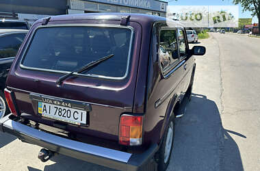 Внедорожник / Кроссовер ВАЗ / Lada 21214 / 4x4 2010 в Киеве