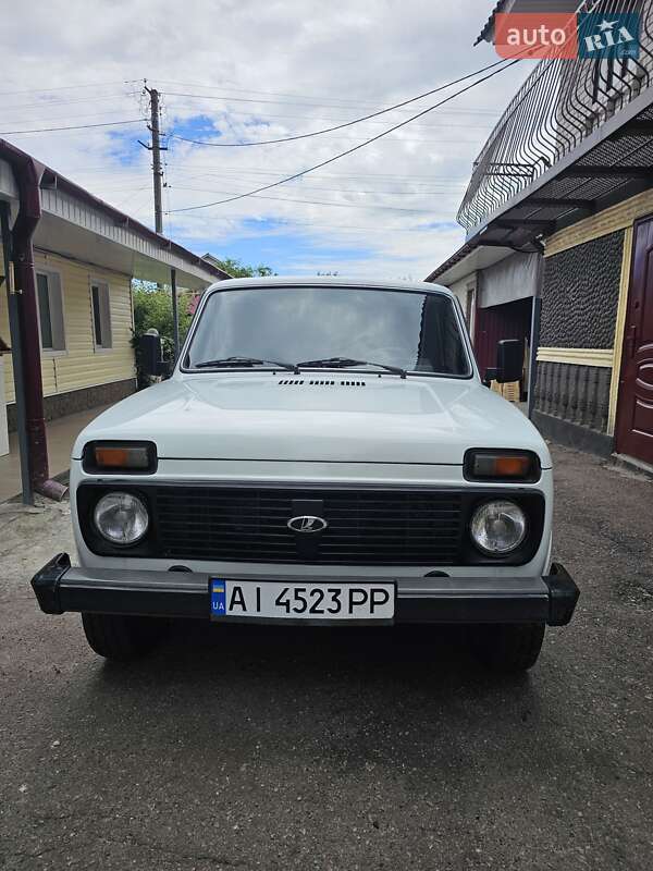 Позашляховик / Кросовер ВАЗ / Lada 21214 / 4x4 2007 в Рокитному