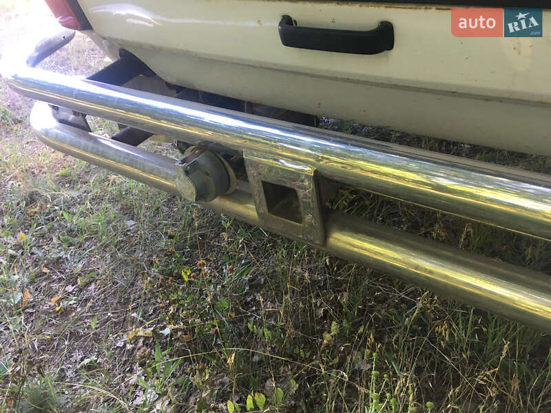Внедорожник / Кроссовер ВАЗ / Lada 21214 / 4x4 2008 в Харькове