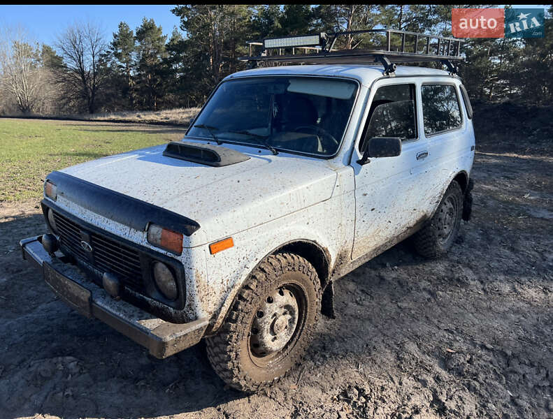 Позашляховик / Кросовер ВАЗ / Lada 21214 / 4x4 2009 в Обухові