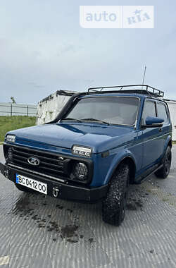 Позашляховик / Кросовер ВАЗ / Lada 21214 / 4x4 2005 в Буську