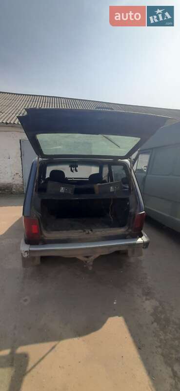 Внедорожник / Кроссовер ВАЗ / Lada 21214 / 4x4 2007 в Умани