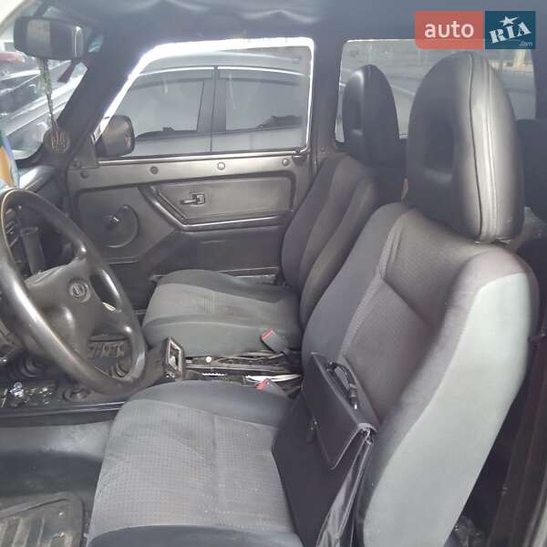 Внедорожник / Кроссовер ВАЗ / Lada 21214 / 4x4 2012 в Днепре фото 5 Внедорожник / Кроссовер ВАЗ / Lada 21214 / 4x4 2012 в Днепре