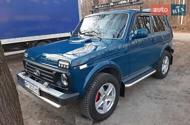 Внедорожник / Кроссовер ВАЗ 21214 / 4x4 2011 в 