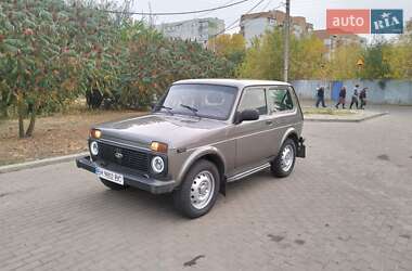 Внедорожник / Кроссовер ВАЗ / Lada 21214 / 4x4 2015 в Сумах