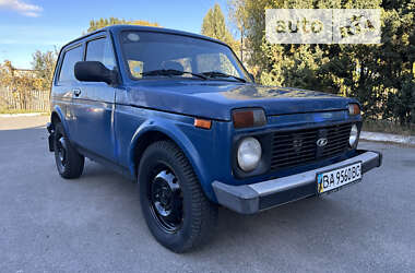 Позашляховик / Кросовер ВАЗ / Lada 21214 / 4x4 2014 в Ніжині