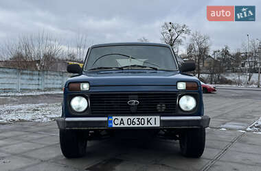 Позашляховик / Кросовер ВАЗ / Lada 21214 / 4x4 2010 в Смілі