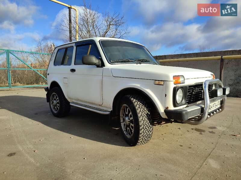 Внедорожник / Кроссовер ВАЗ / Lada 21214 / 4x4 2011 в Барвенкове