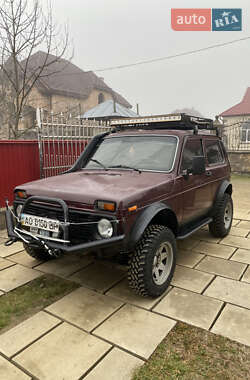 Позашляховик / Кросовер ВАЗ / Lada 21214 / 4x4 2007 в Тячеві