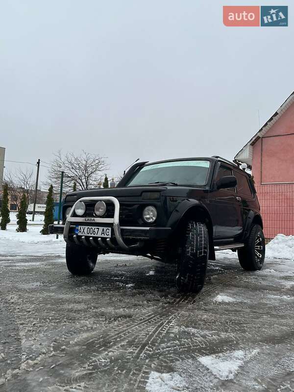 Внедорожник / Кроссовер ВАЗ 21214 / 4x4 2012 в 