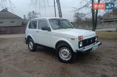 Позашляховик / Кросовер ВАЗ / Lada 21214 / 4x4 2013 в Лебедині