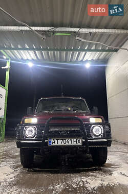 Позашляховик / Кросовер ВАЗ / Lada 21214 / 4x4 2006 в Кіцмані