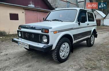 Внедорожник / Кроссовер ВАЗ / Lada 21214 / 4x4 2008 в Житомире