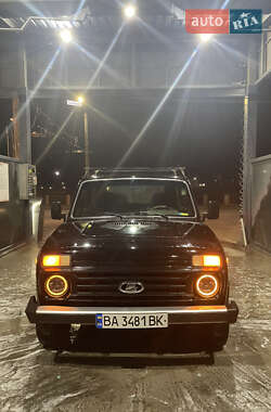 Позашляховик / Кросовер ВАЗ / Lada 21214 / 4x4 2007 в Кропивницькому