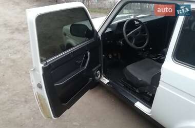 Позашляховик / Кросовер ВАЗ 21214 / 4x4 2017 в 