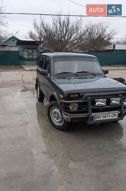 Позашляховик / Кросовер ВАЗ / Lada 21214 / 4x4 2006 в Кілії