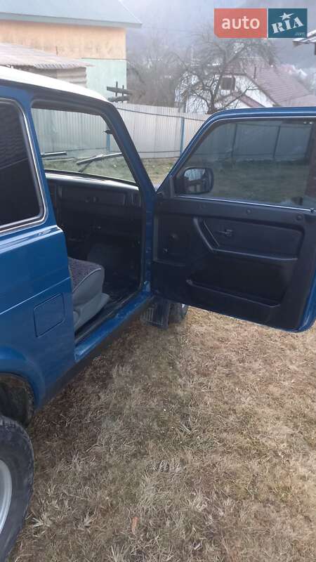 Внедорожник / Кроссовер ВАЗ / Lada 21214 / 4x4 2013 в Хусте