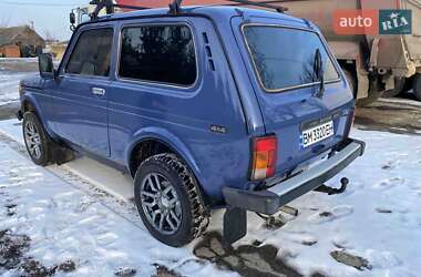 Позашляховик / Кросовер ВАЗ / Lada 21214 / 4x4 2005 в Охтирці