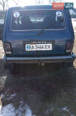 Внедорожник / Кроссовер ВАЗ 21214 / 4x4 2010 в 