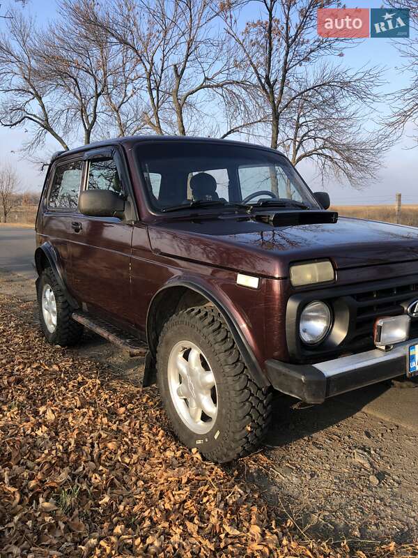 Внедорожник / Кроссовер ВАЗ / Lada 21214 / 4x4 2011 в Краматорске