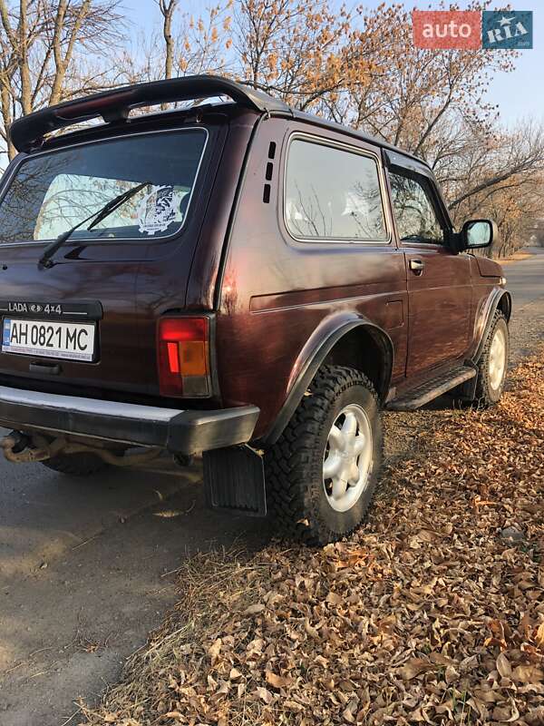 Внедорожник / Кроссовер ВАЗ / Lada 21214 / 4x4 2011 в Краматорске