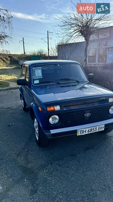 Внедорожник / Кроссовер ВАЗ / Lada 21214 / 4x4 2010 в Белгороде-Днестровском