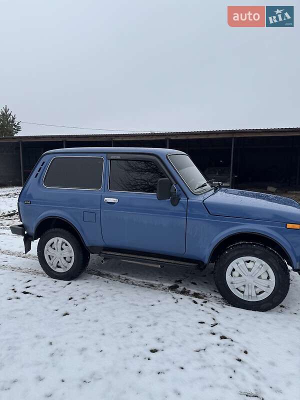 Внедорожник / Кроссовер ВАЗ / Lada 21214 / 4x4 2007 в Крыжополе