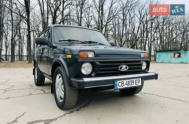 Позашляховик / Кросовер ВАЗ / Lada 21214 / 4x4 2017 в Умані