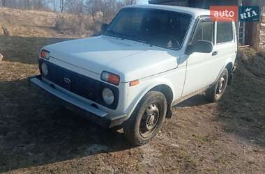 Внедорожник / Кроссовер ВАЗ / Lada 21214 / 4x4 2012 в Ржищеве