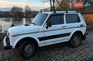 Позашляховик / Кросовер ВАЗ 21214 / 4x4 2008 в 