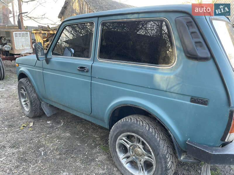 Внедорожник / Кроссовер ВАЗ 21214 / 4x4 2008 в 
