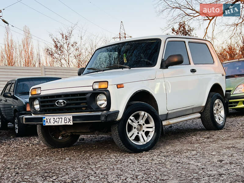 ВАЗ / Lada 21214 / 4x4 2011